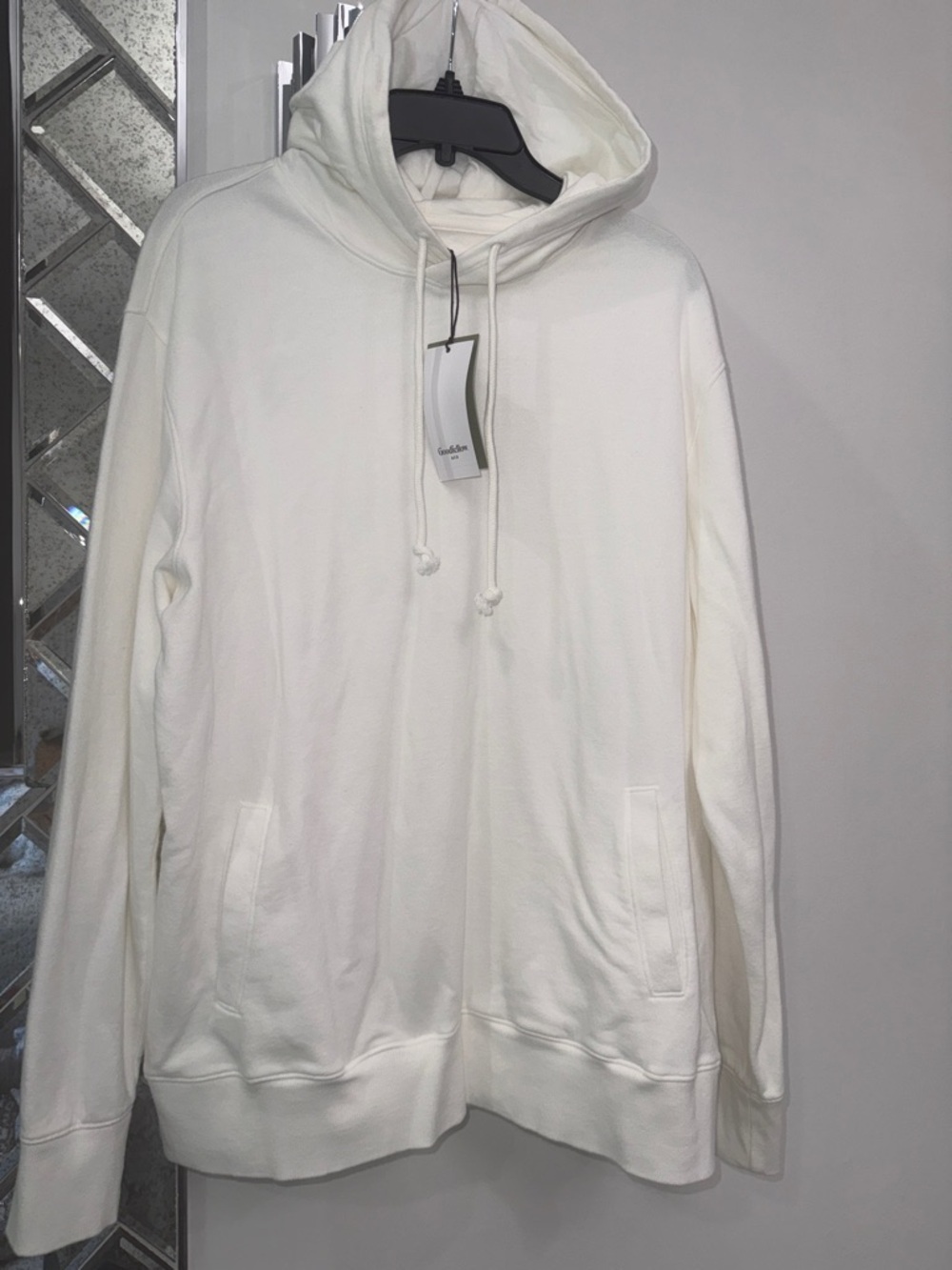 NWT Goodfellow & co White Hooded Pullover Sweatshirt with pockets